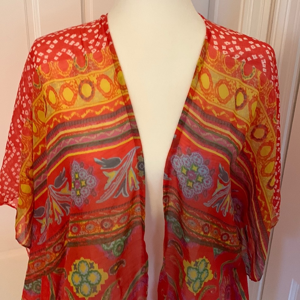 NWOT.   Beautiful sheer kimono